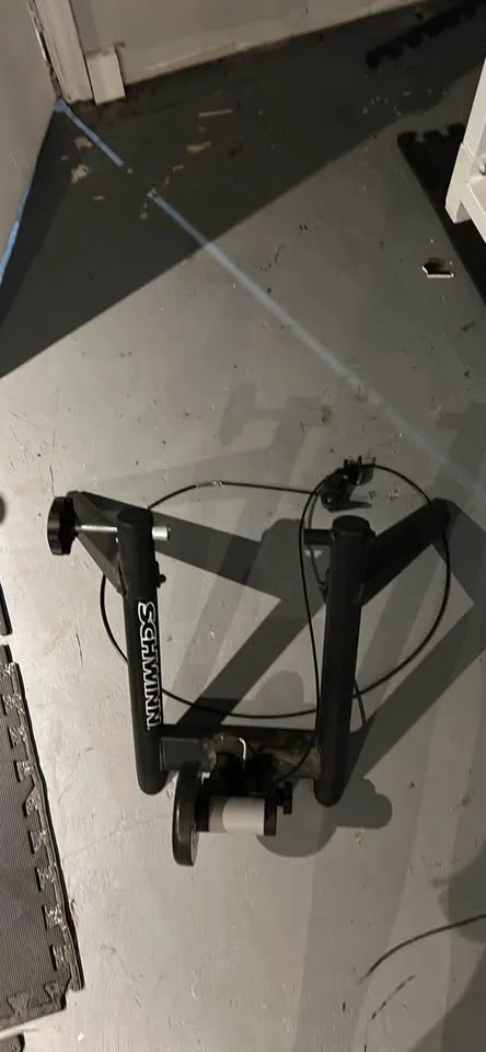 Schwinn indoor stationary bike stand image indicator(3)