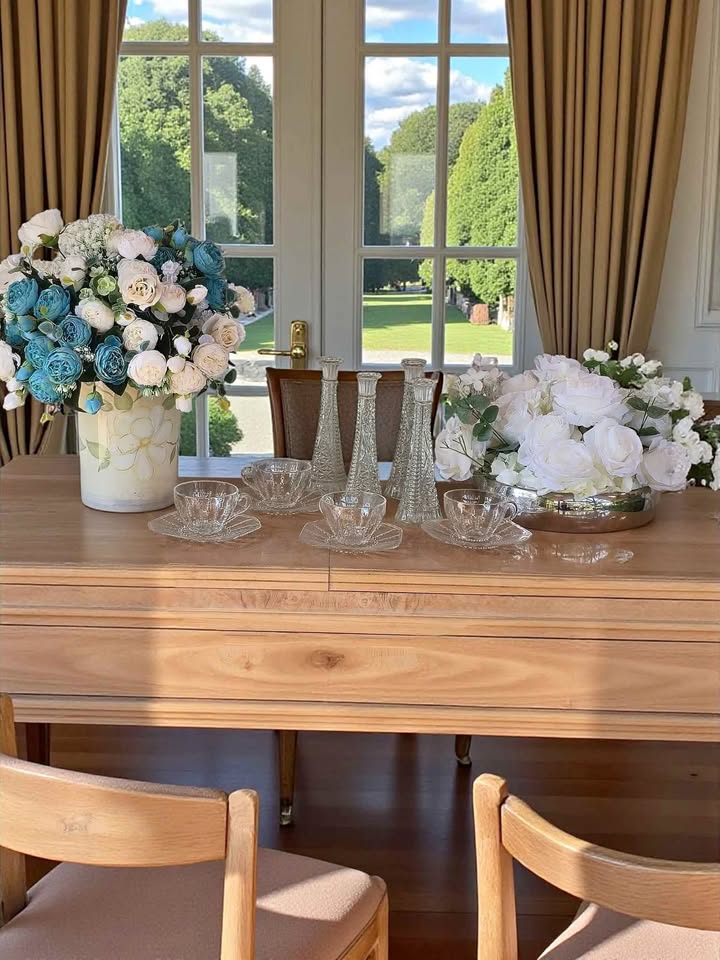 Elegant Décor
