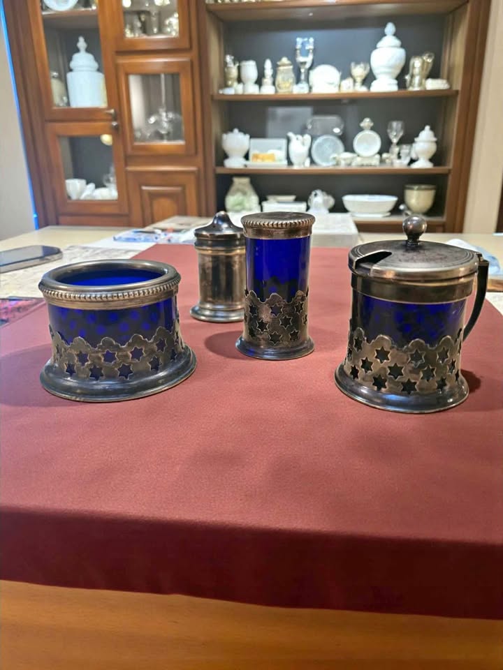 Victorian Era SS Set