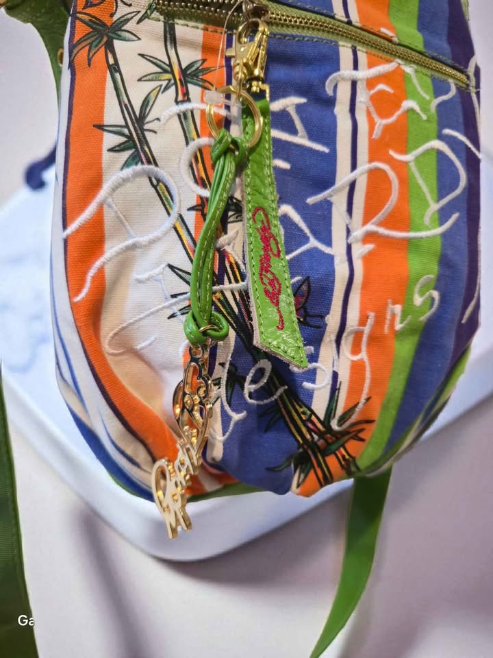Authentic, Classic, One Of A Kind Don ED Hardy Bag - photo 4