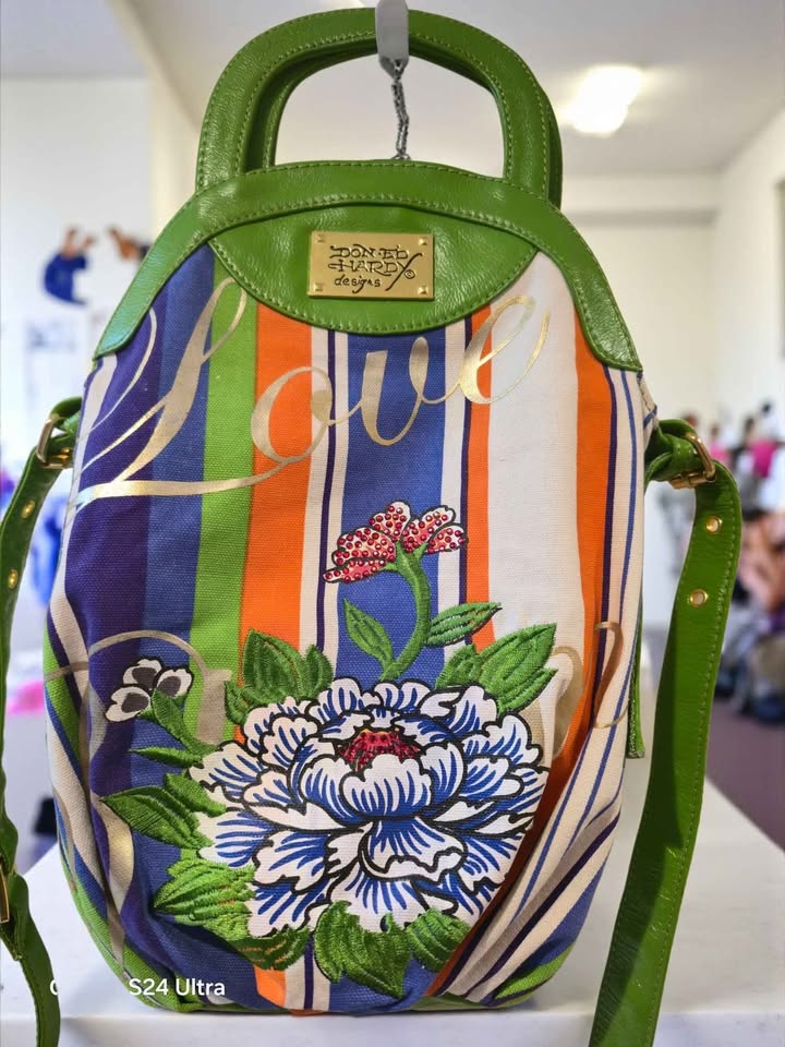 Authentic, Classic, One Of A Kind Don ED Hardy Bag - photo 5