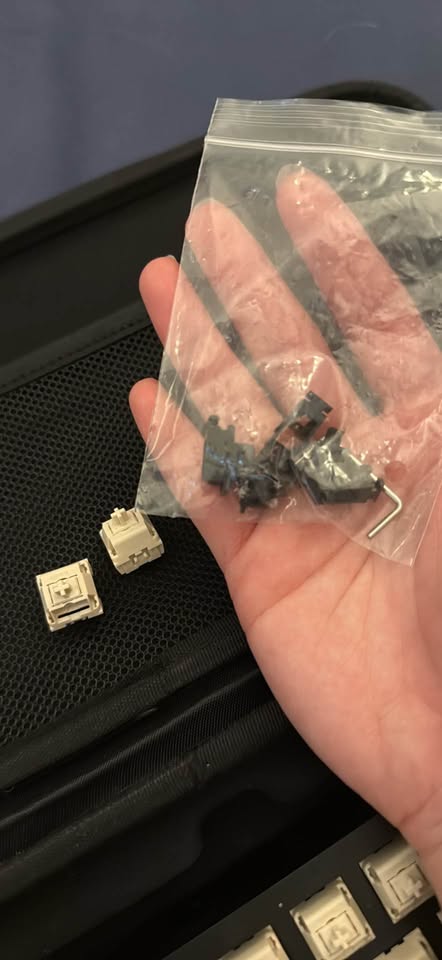 NovelKeys65 Aluminum Keyboard Base Kit - No keycaps - photo 5