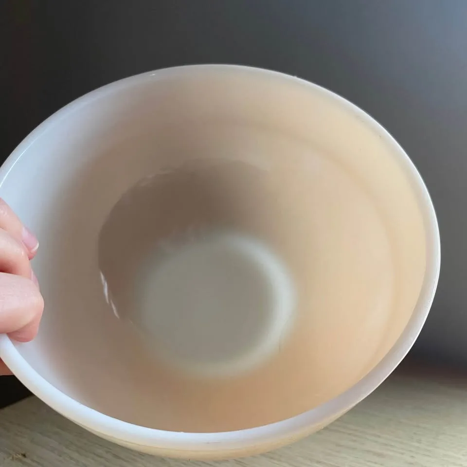 SALE - Vintage peach mixing bowl image indicator(3)