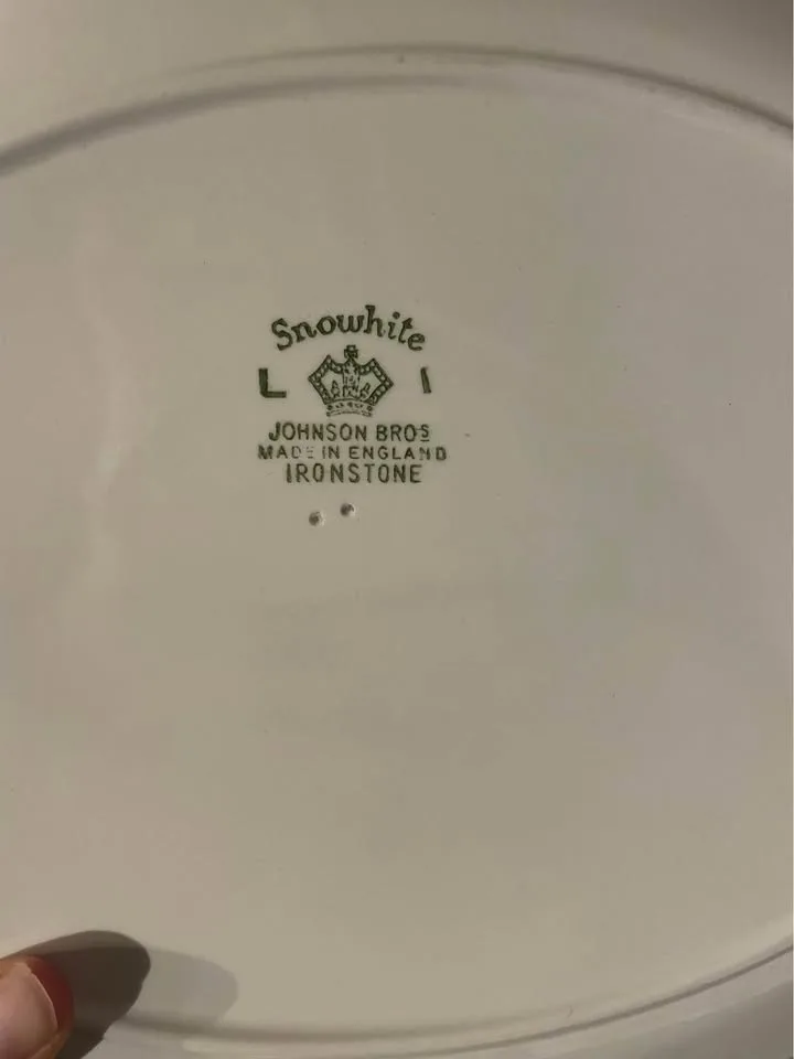 Vintage Floral Serving Platter - 70s Retro Ironstone image indicator(4)