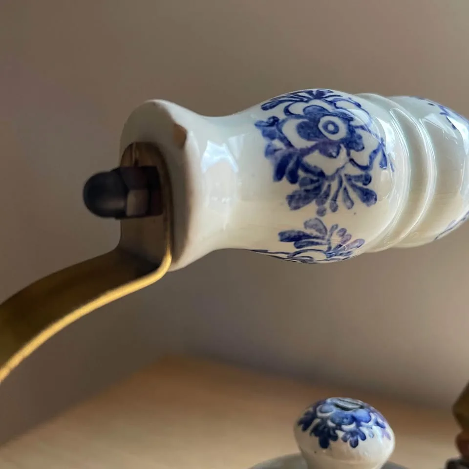 Vintage Brass & Copper TeaPot Kettle - ceramic handle image indicator(7)