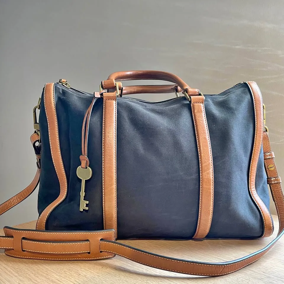 Fossil Kendall Crossbody Bag - black canvass & leather trim