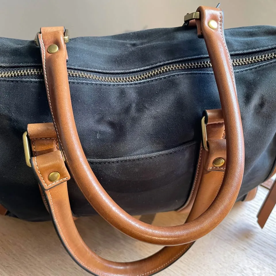 Fossil Kendall Crossbody Bag - black canvass & leather trim image indicator(3)