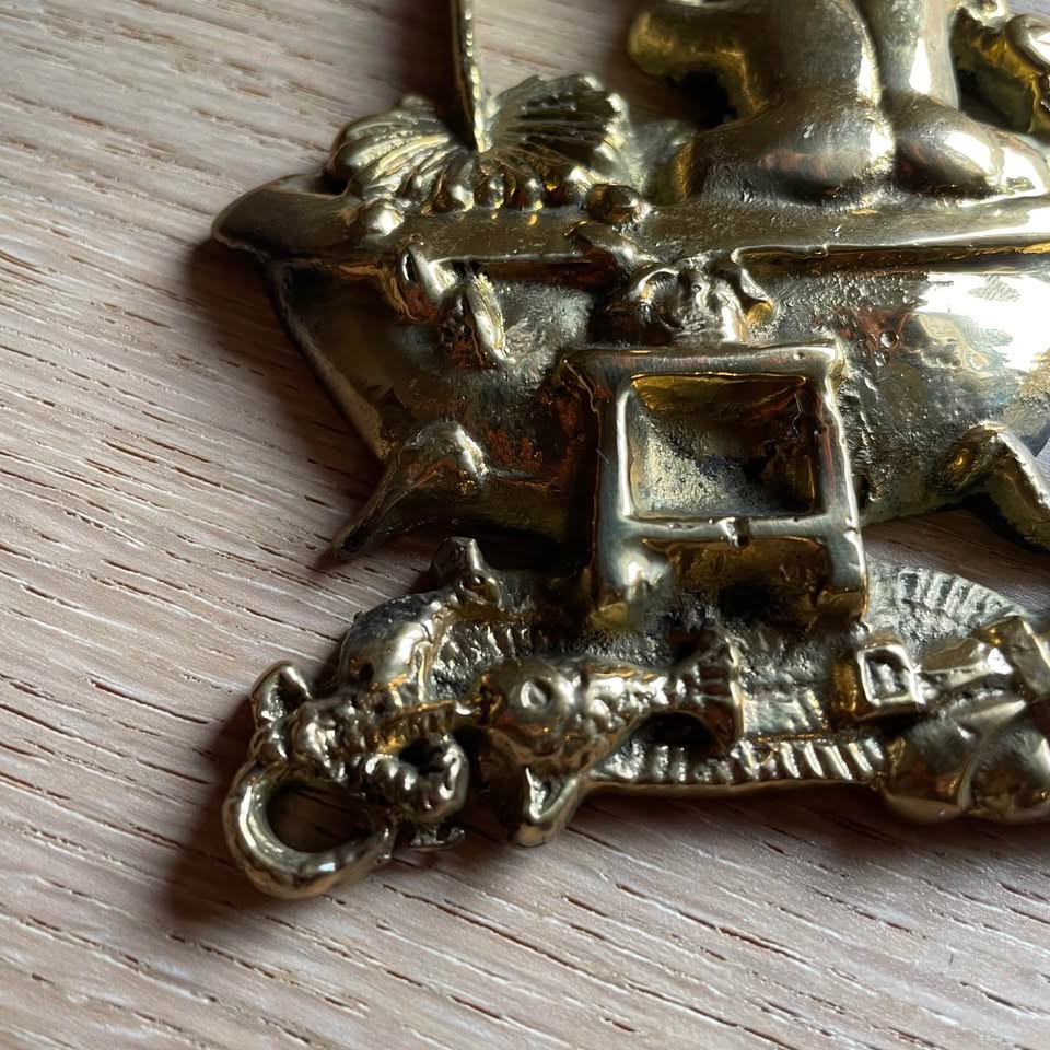 Vintage brass bathroom sign - boy fishing in tub - photo 2