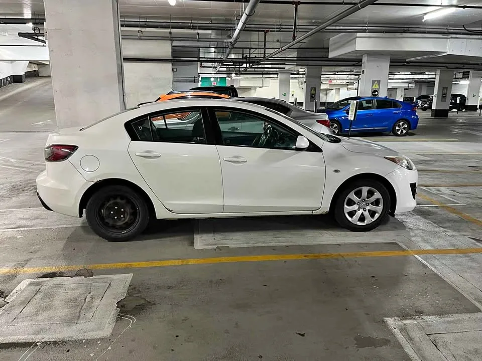 2010 Mazda MAZDA MAZDA3