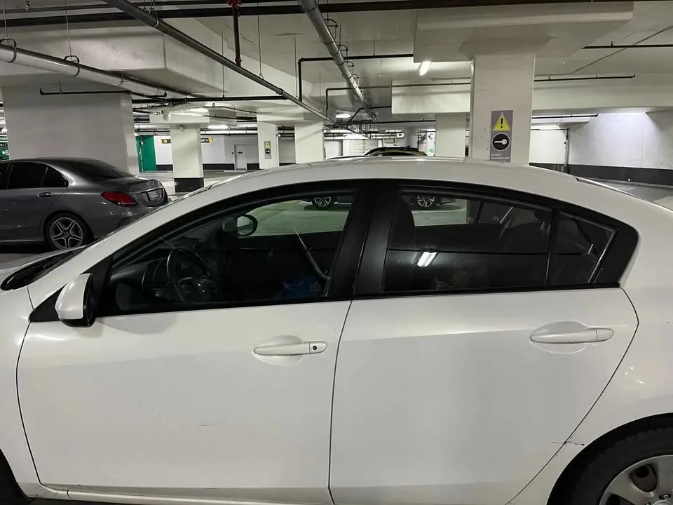 2010 Mazda MAZDA MAZDA3 image indicator(4)