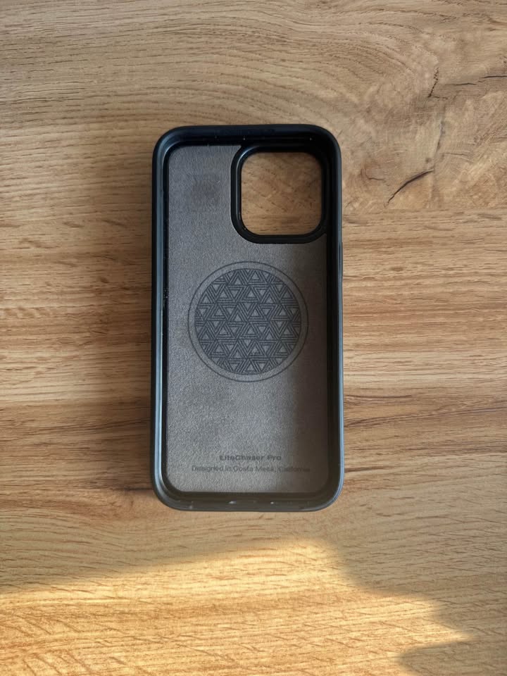 LiteChaser IPhone 15 pro Max case - photo 2