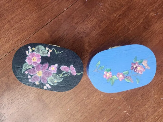 Wooden jewelry boxes image indicator(3)