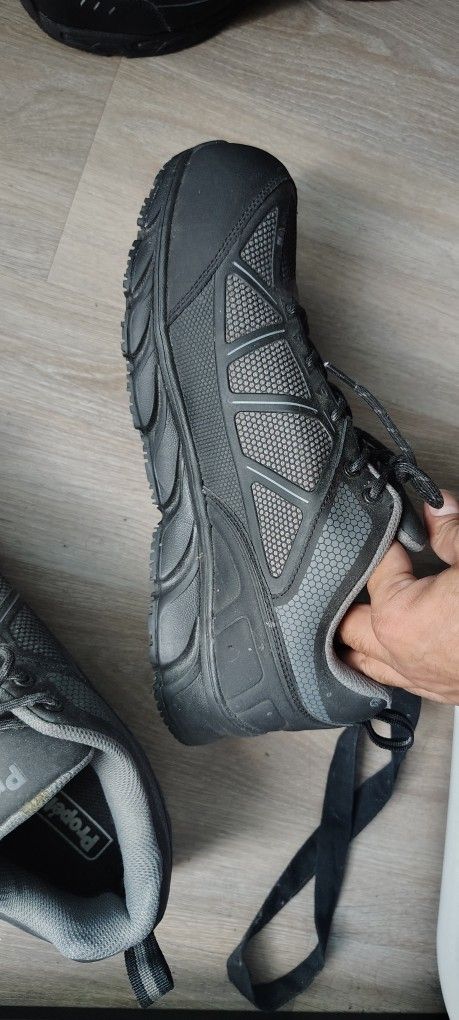 Steel Toe Work Shoes. Slip Resistant, Water Proof, Size 11 - photo 4