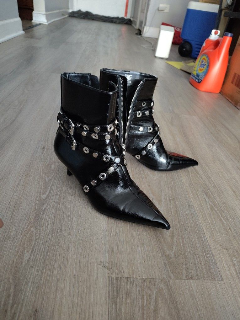 ZARA Women's Size36 EU Black Ankle Boots