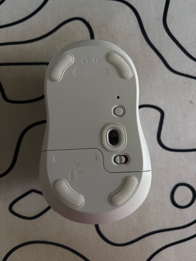 Logitech wireless mouse - photo 3