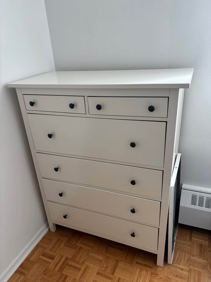 6 Drawer Dresser - photo 2