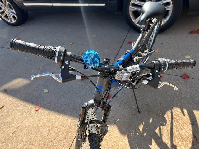 Supercycle Bike - Mint Condition, Only Ridden Few Times image indicator(3)