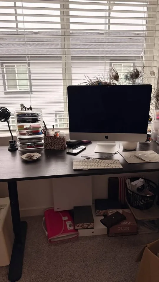 IKEA trotten Table image indicator(2)