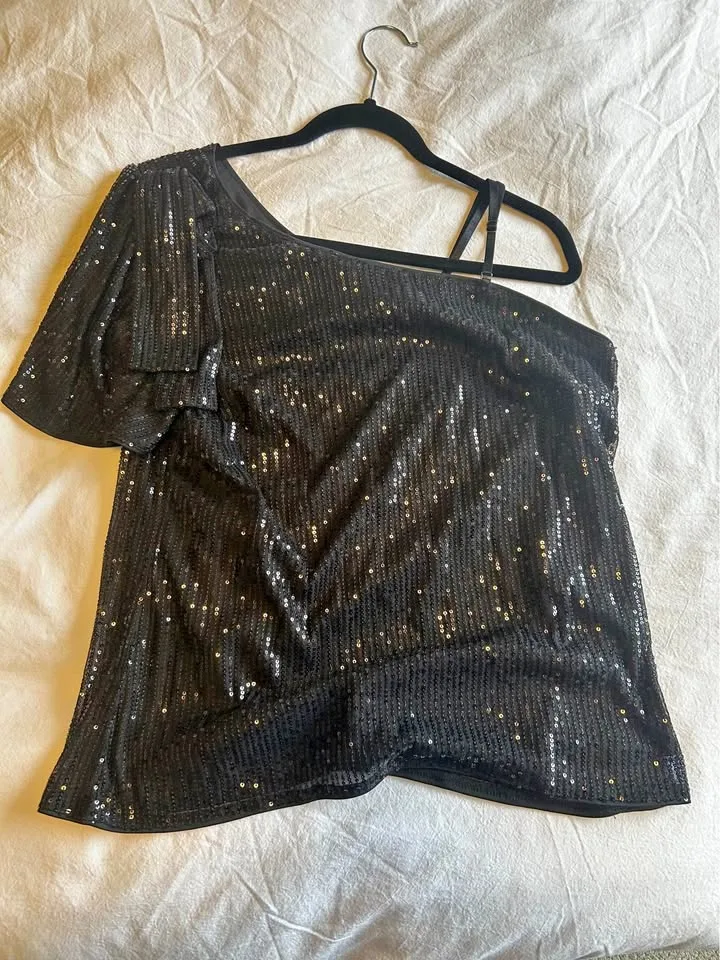 Black Sequin Off Shoulder Shirt, Size XL
