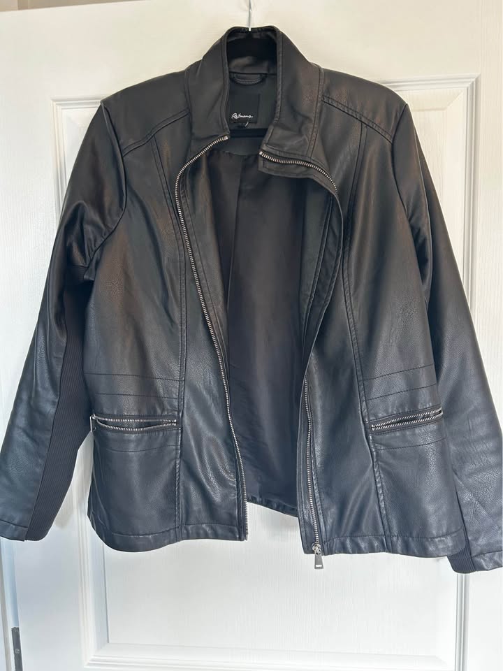 Reitman’s Women’s Faux Leather Jacket, Size XL - photo 3