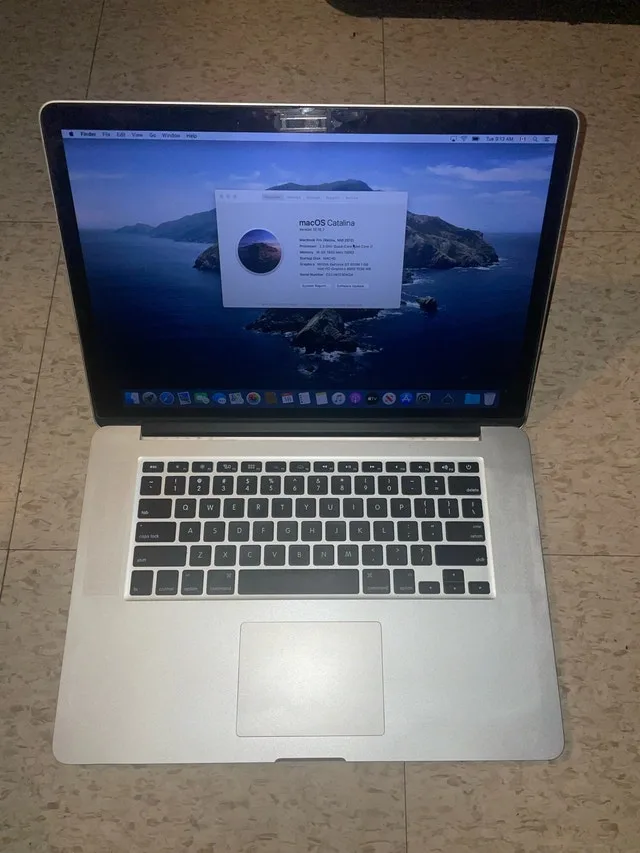 MacBook Pro — Top-Spec i7 Model