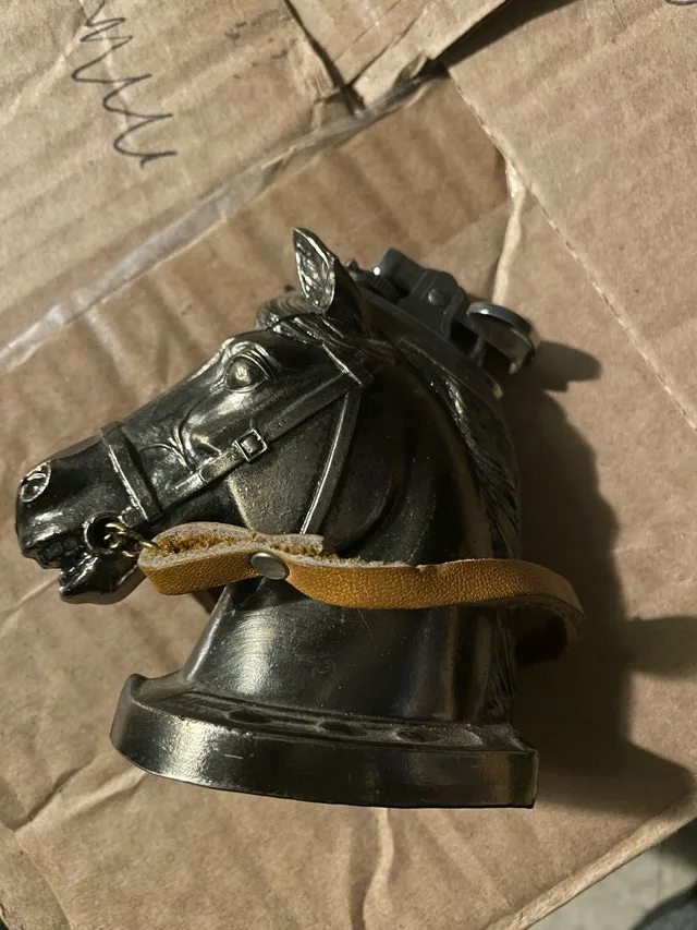 Vintage Horse Head Table Lighter – Mid-Century Equestrian