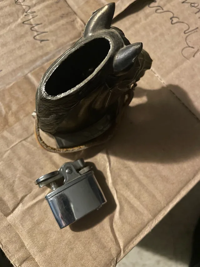 Vintage Horse Head Table Lighter – Mid-Century Equestrian image indicator(4)