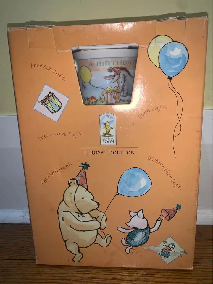 Royal Doulton cup and saucer gift set image indicator(2)