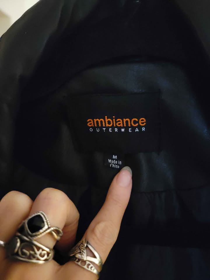 Leather jacket size M - photo 3