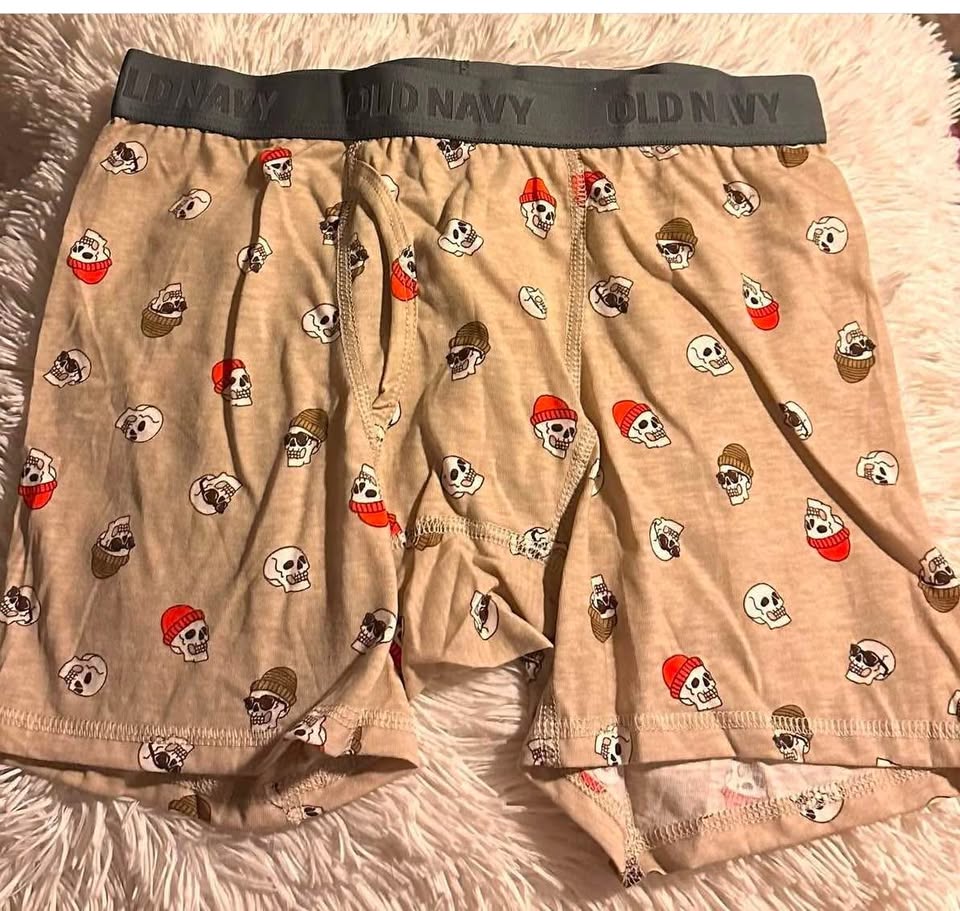 BOYS BOXERS (6 PACK) SIZE:XL PRICE:$30 BRAND:OLD NAVY - photo 2