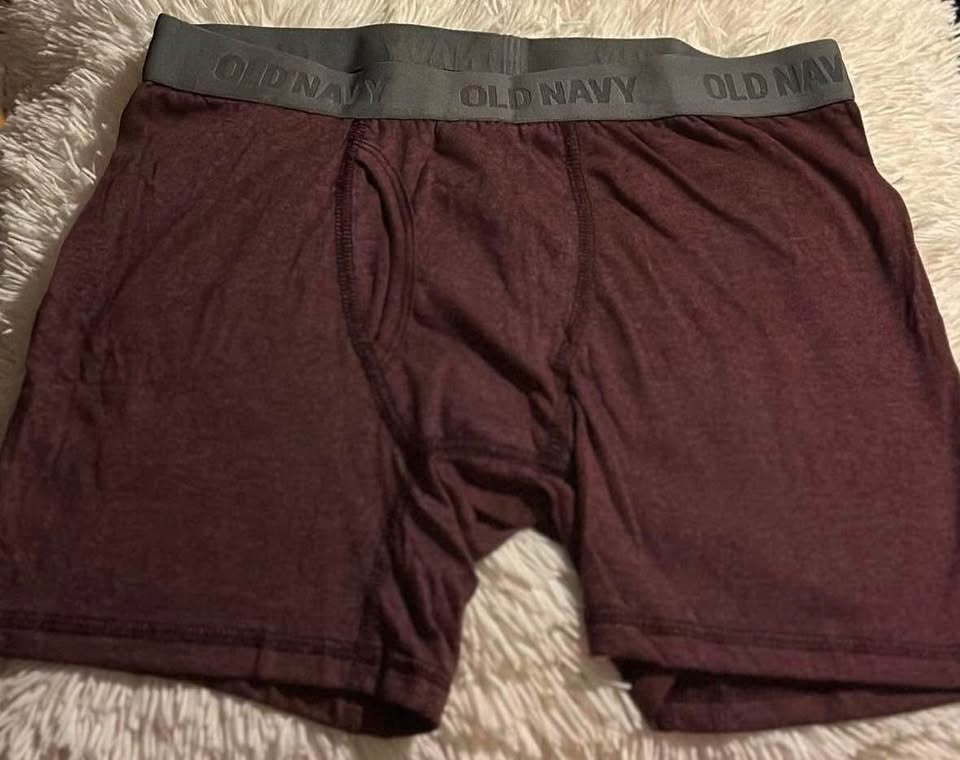 BOYS BOXERS (7 PACK) SIZE: XL PRICE:$35 BRAND: OLD NAVY - photo 2