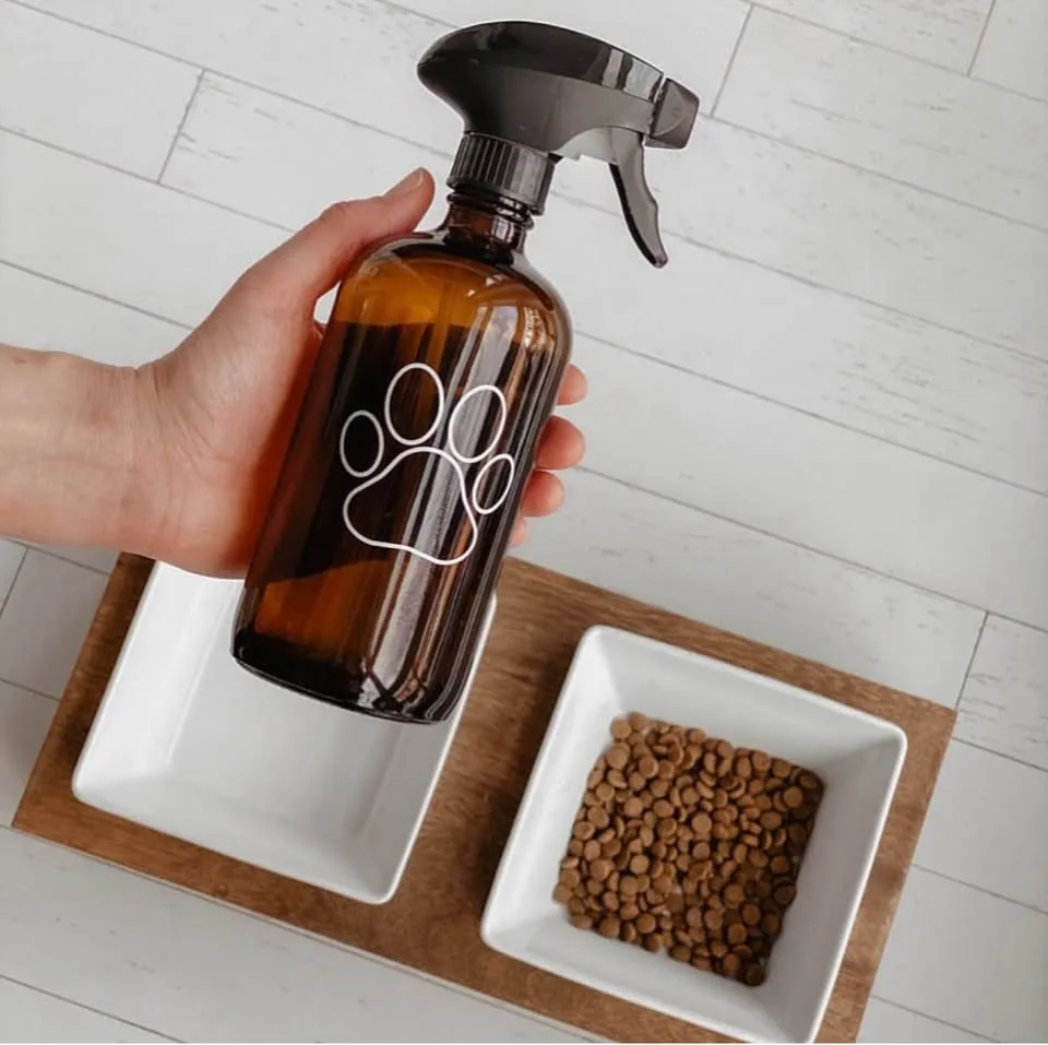 Paw Spray Bottle image indicator(3)