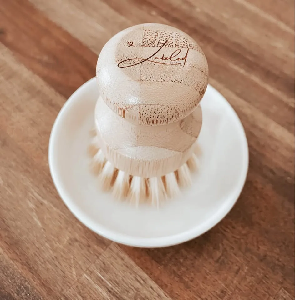 Bamboo cleaning scrub brush image indicator(2)