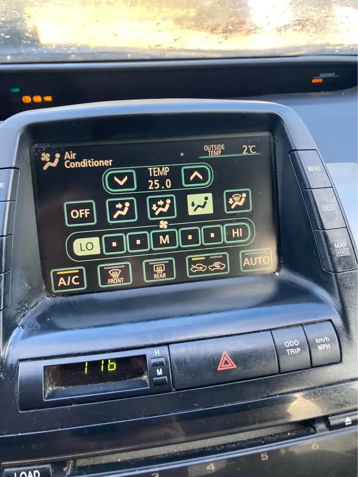 2008 Toyota Prius image indicator(9)