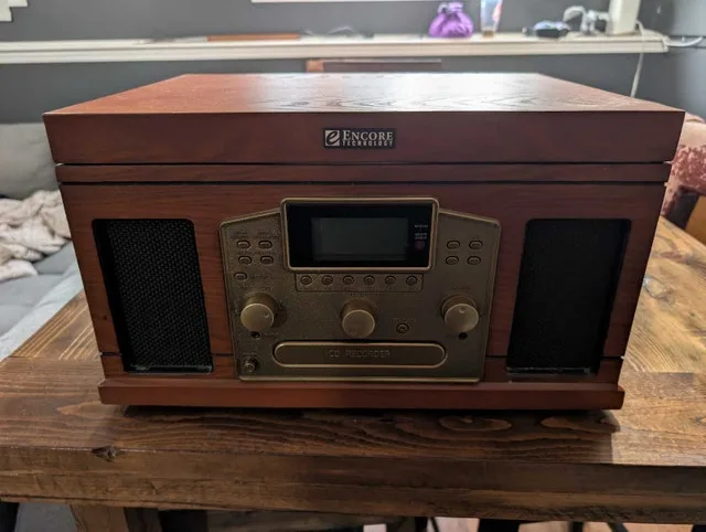 Encore Technology Turntable