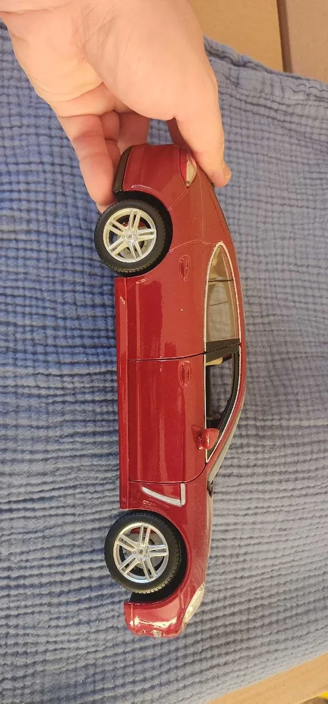 1/18 Porsche Panamera Turbo image indicator(4)