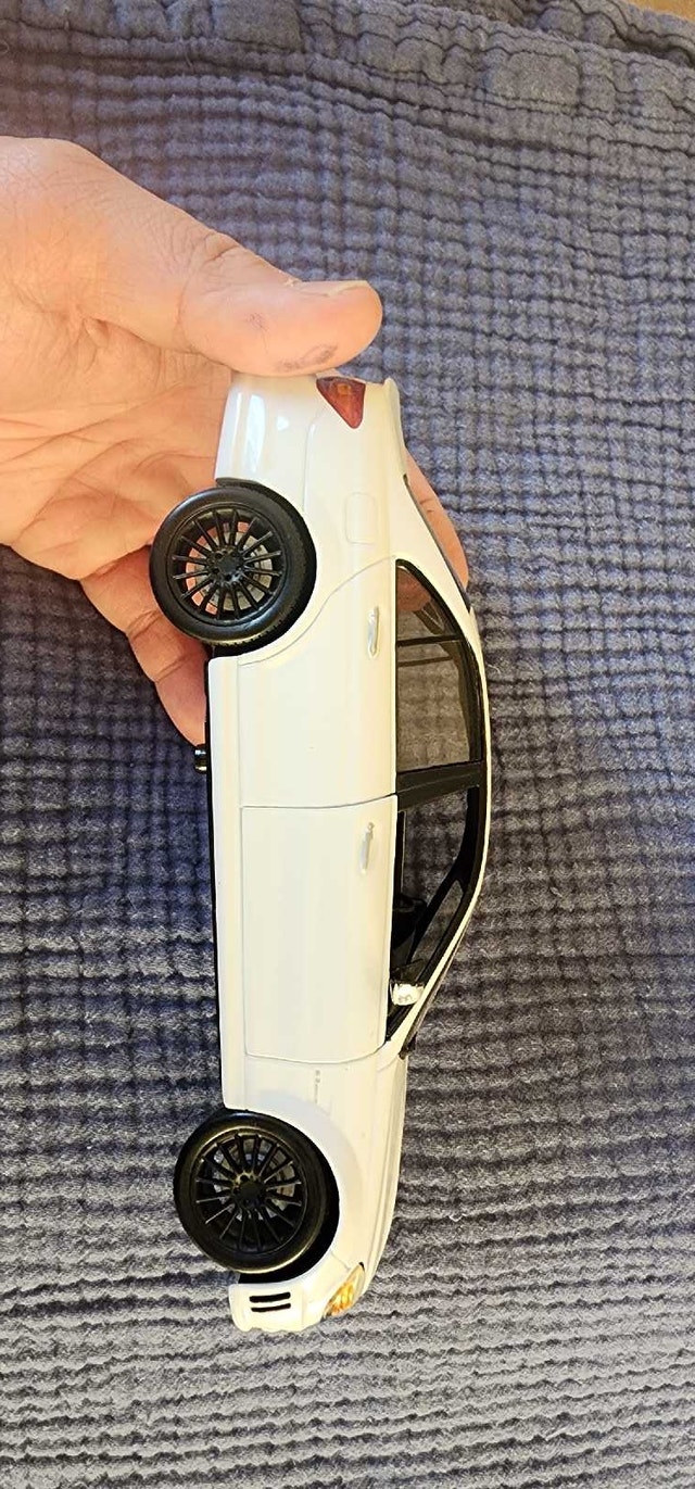 1/24 Mercedes-Benz C43 custom - photo 4