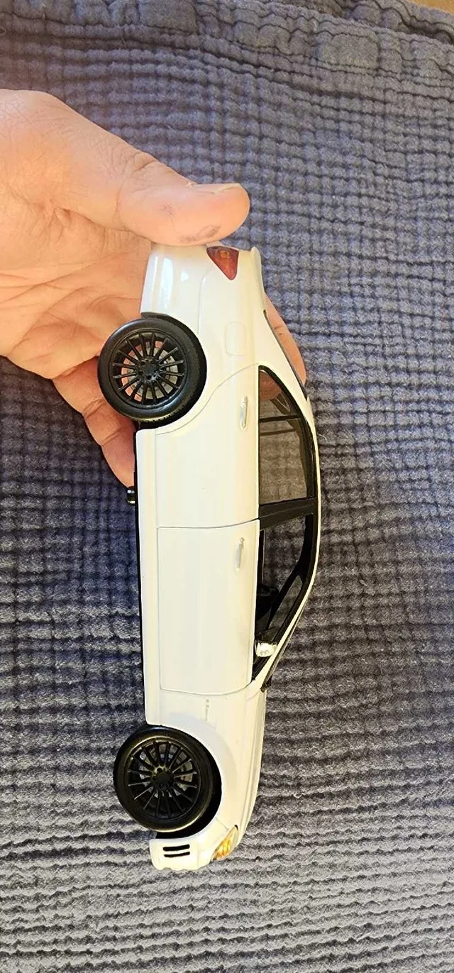 1/24 Mercedes-Benz C43 custom image indicator(4)