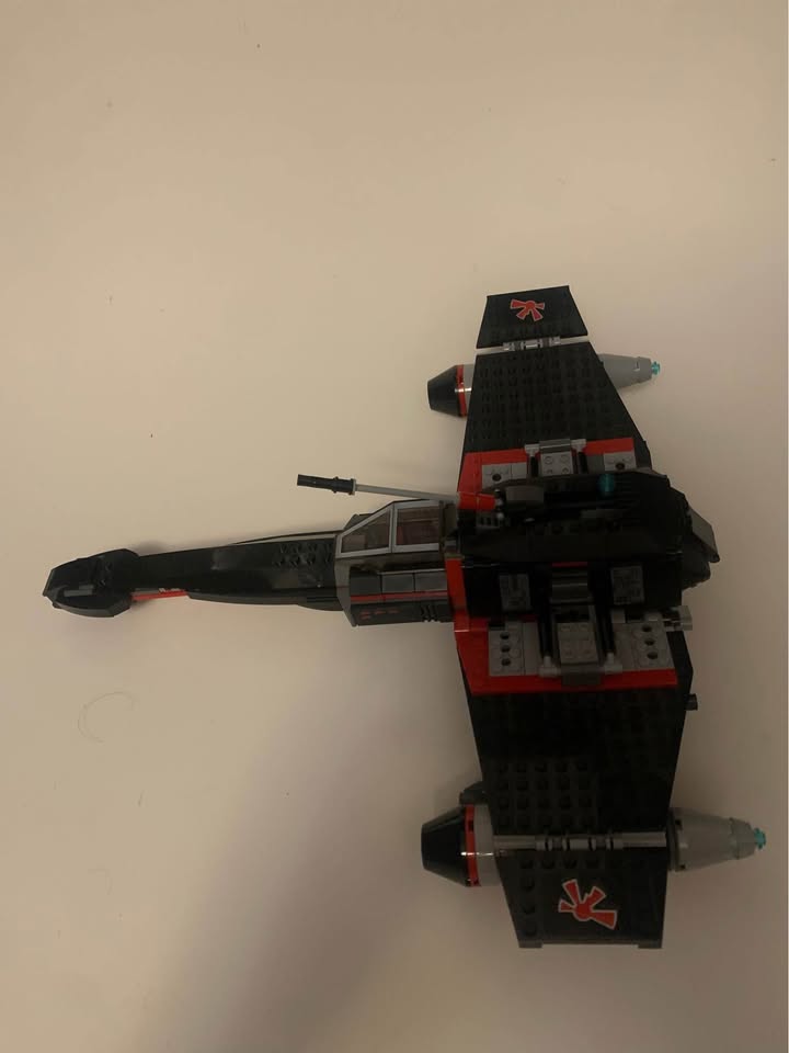 LEGO Star Wars: Jek-14's Stealth Starfighter (75018) - photo 3