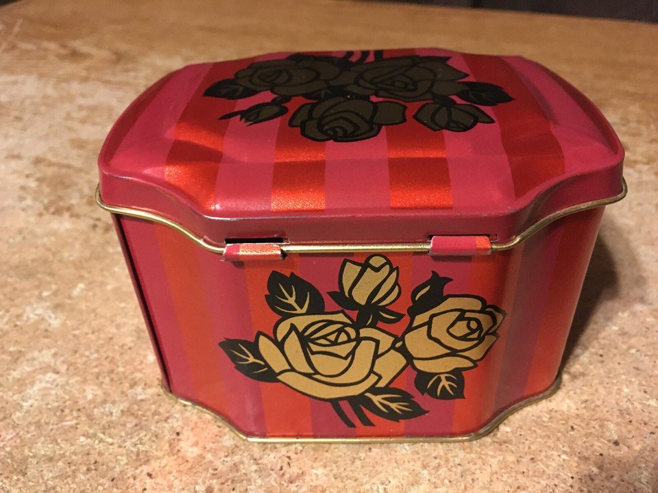 1950S ENGLAND FLOWERS SHABBY CHIC TRINKET TIN J.L. CLARK TIN CAN - photo 3