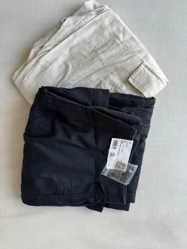 $200+ Surprise Bag of Women’s Clothes (Size 8-10) image indicator(3)