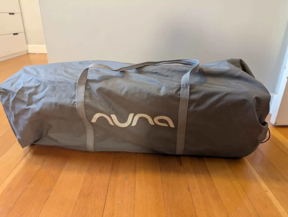 Nuna sena travel crib image indicator(7)