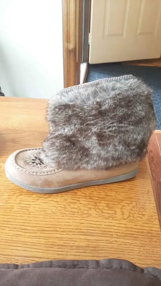 Winter boots..D.G fur image indicator(3)