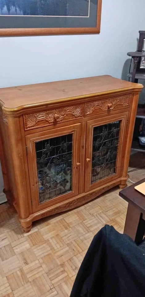Dining cabinet