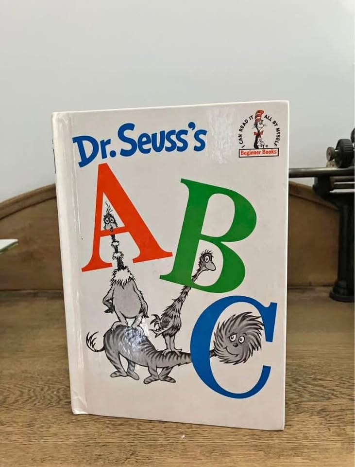 Vintage Dr Seuss - Dr Suess's ABC 1963, Hardcover