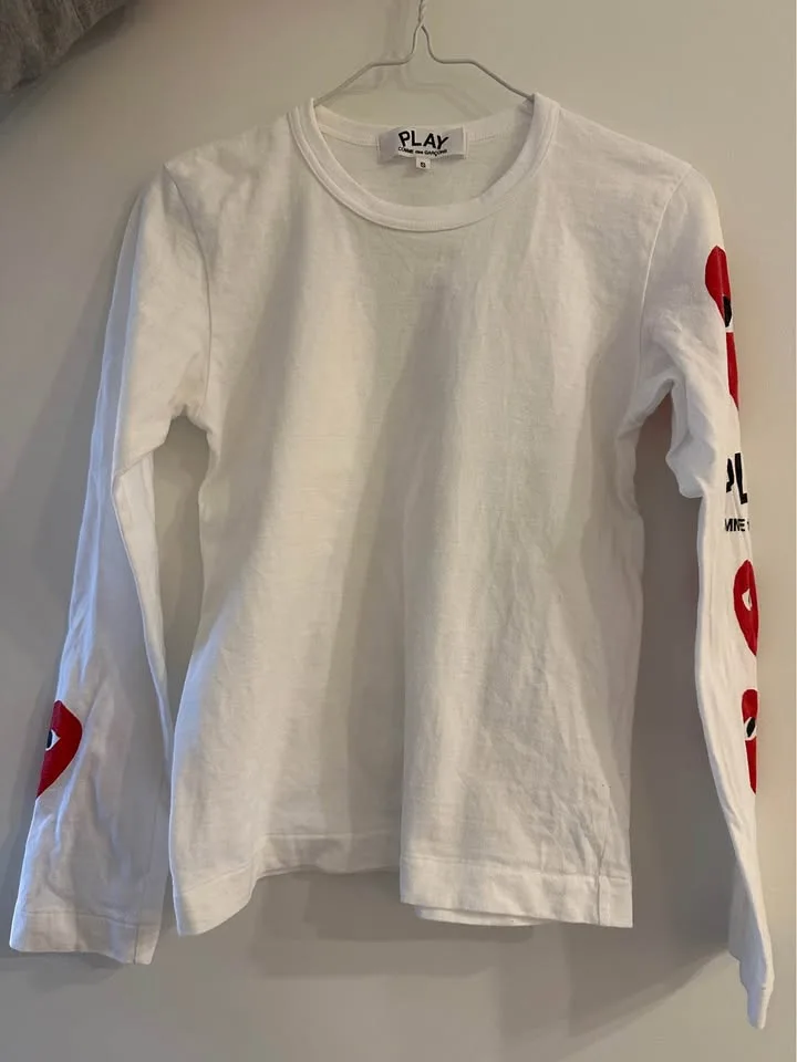 Comme des Garcons Long Sleeve image indicator(3)