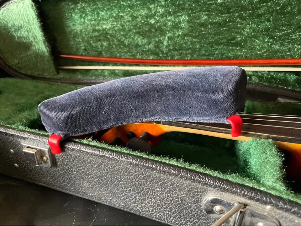 3/4 Suzuki Kato Violin from Remenyi image indicator(4)