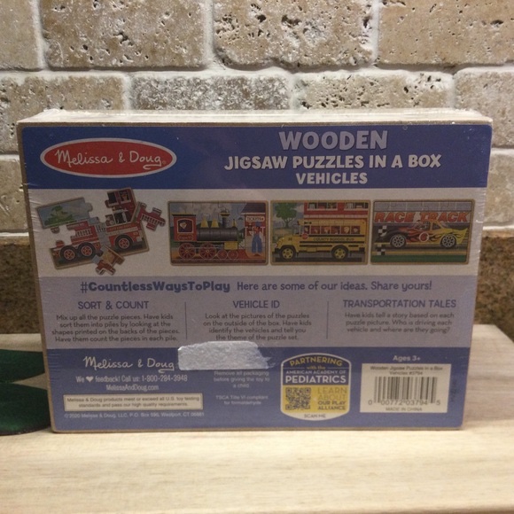BNIB Melissa & Doug Wooden Vehicle Puzzle Set - photo 2