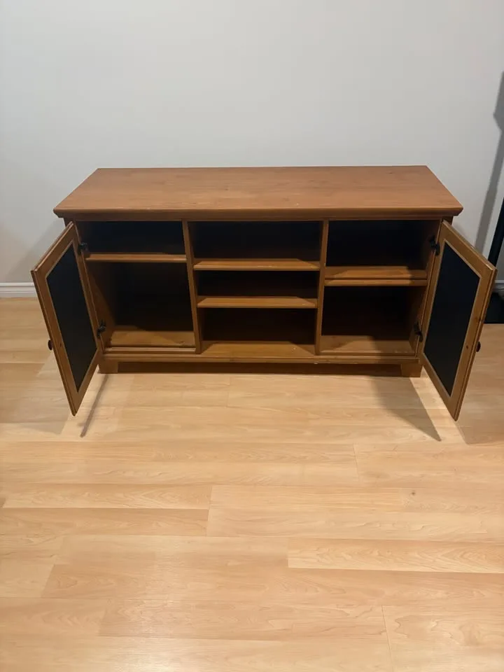 IKEA Markor TV Stand image indicator(2)