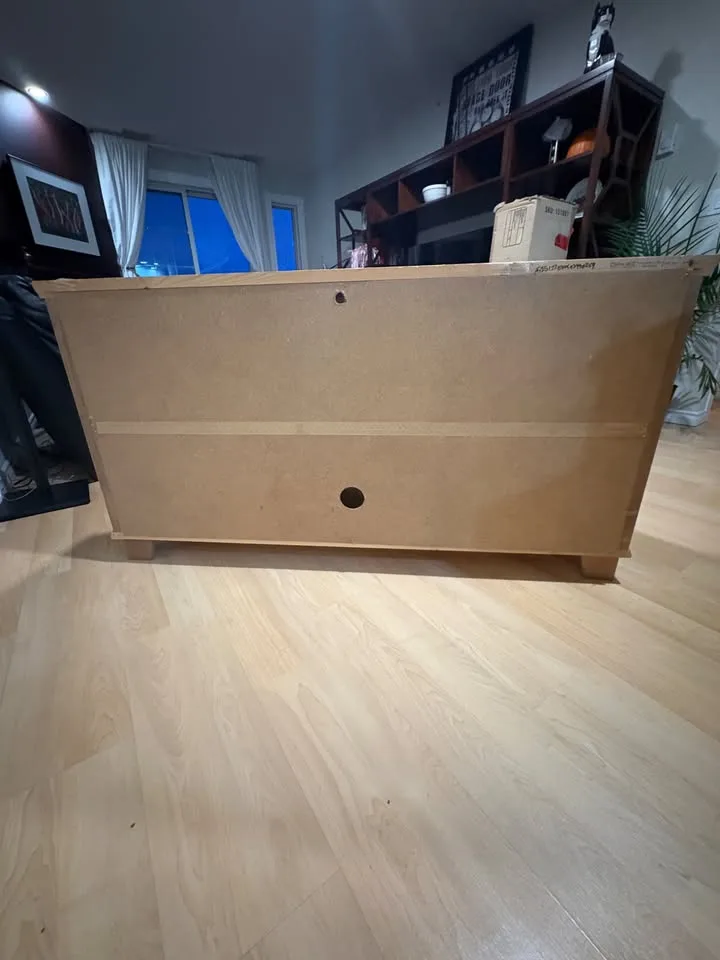 IKEA Markor TV Stand image indicator(5)